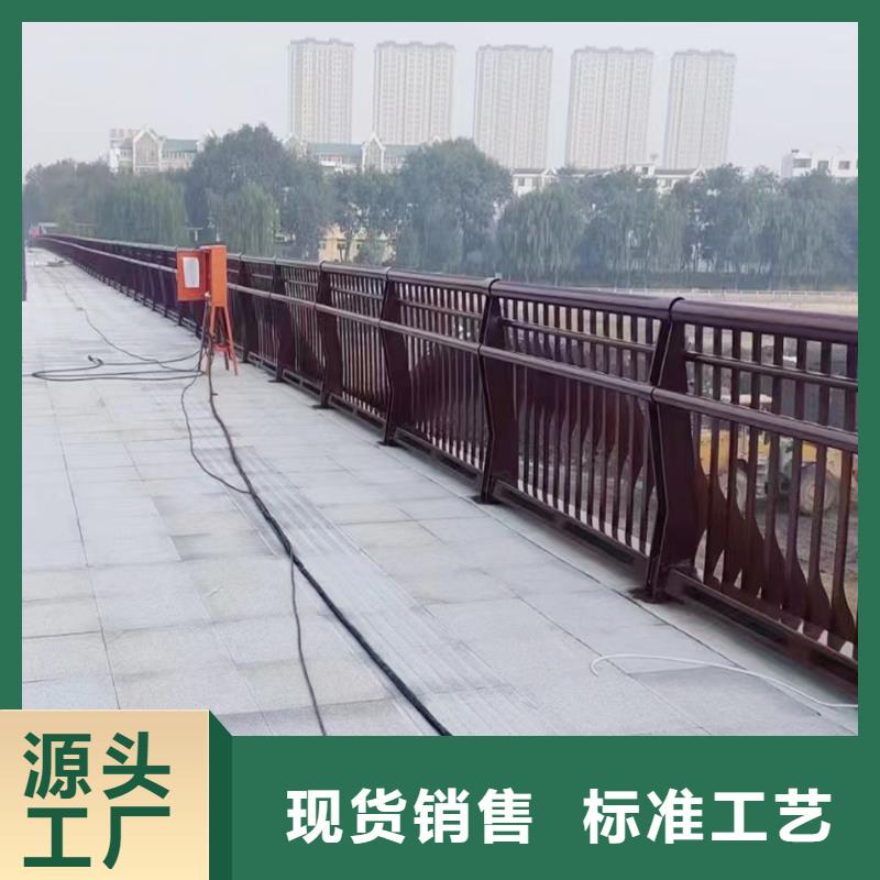 天桥灯光护栏材质实在